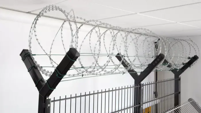 Stacheldrahtabweiser-Y - Product image