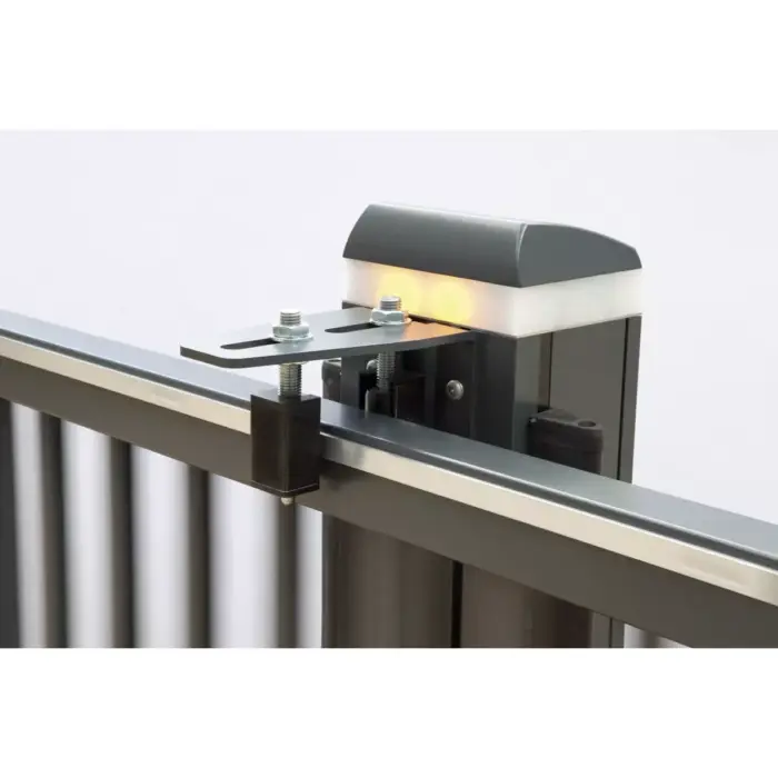 AluStar-Schiebetor - Product image